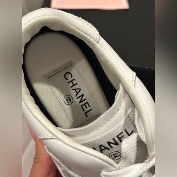 SOLD Chanel 23A white Trainers - size 38 - Picture 4 of 10